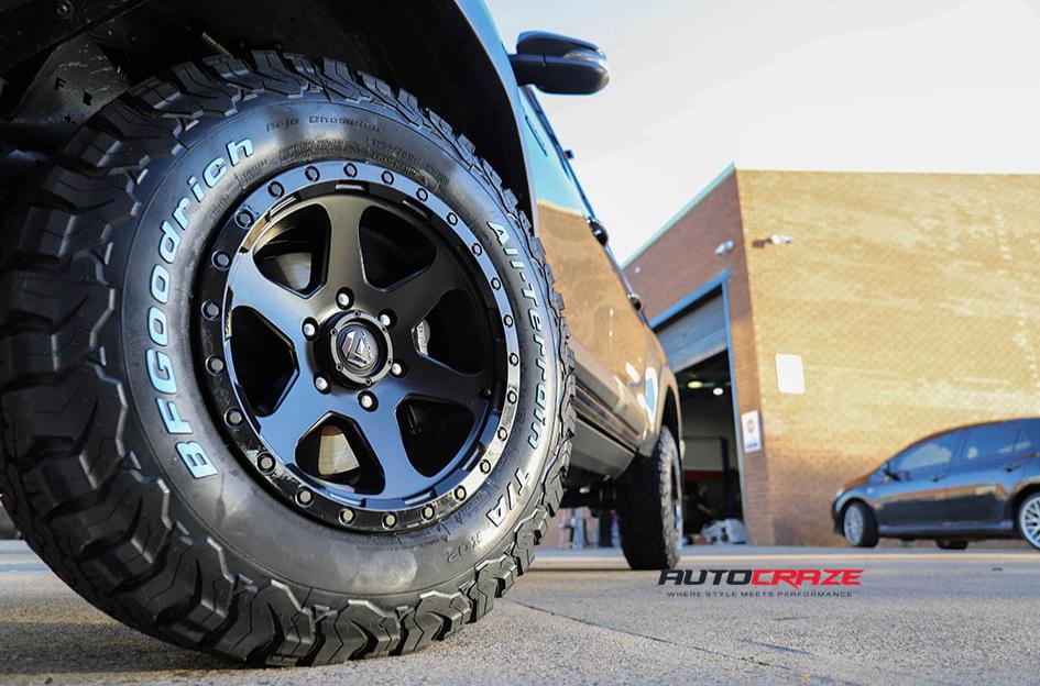 TOYOTA HILUX N80 4WD RIPPER MATTE BLACK